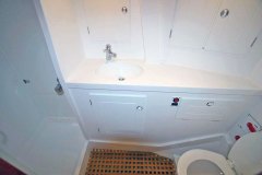 161120040057_HR53FwdShower
